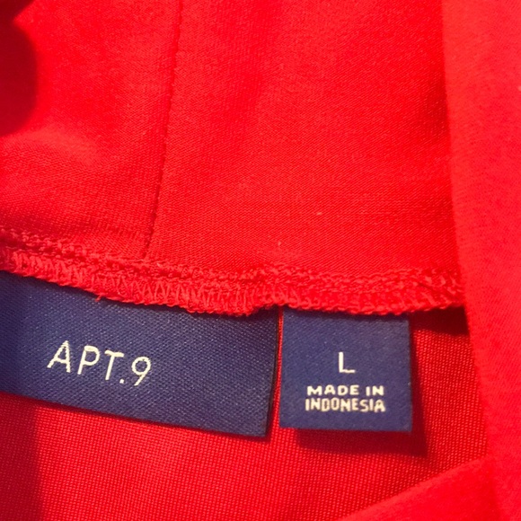 Brand new without tags never worn red turtleneck - Picture 2 of 2